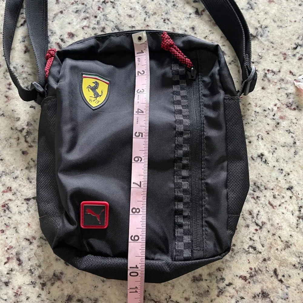 Puma Ferrari Crossbody Bag Mens Small Black Racing Aesthetic Scuderia Messenger